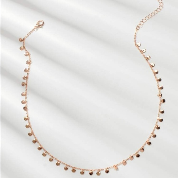 3/$30 💛 Dainty Necklace - Picture 2 of 5